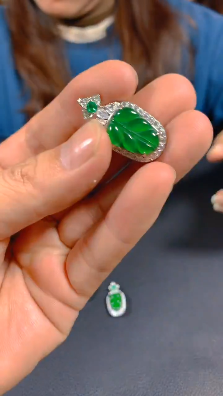 颈饰未镶嵌翡翠25352446385654