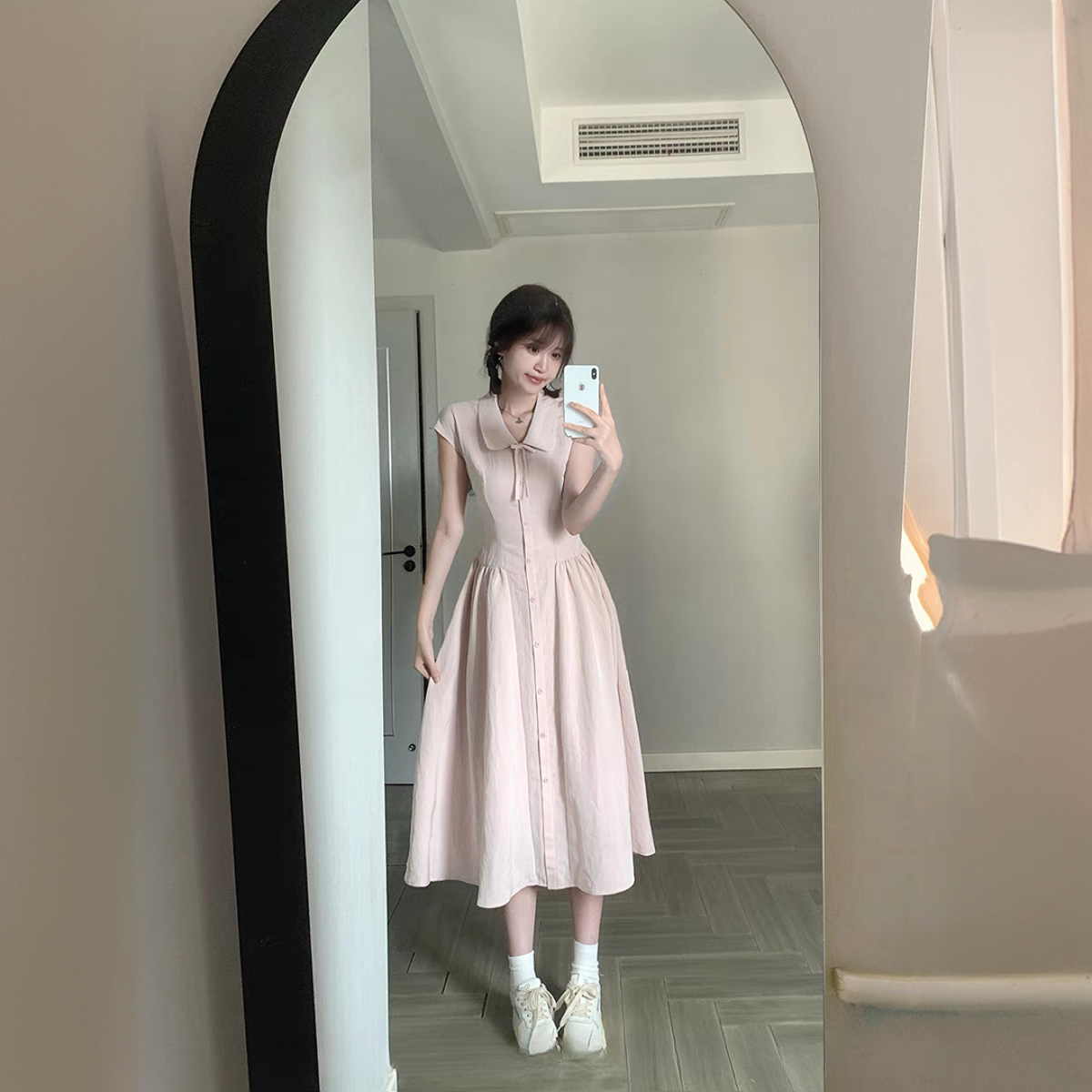 无袖连衣裙夏季短款设计感收腰显瘦a字裙