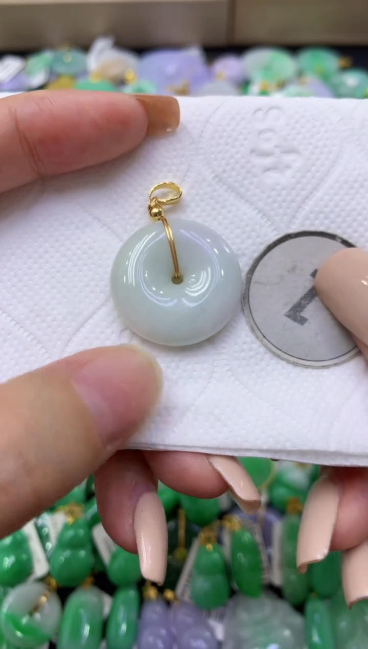 颈饰未镶嵌翡翠天然缅甸翡翠A货