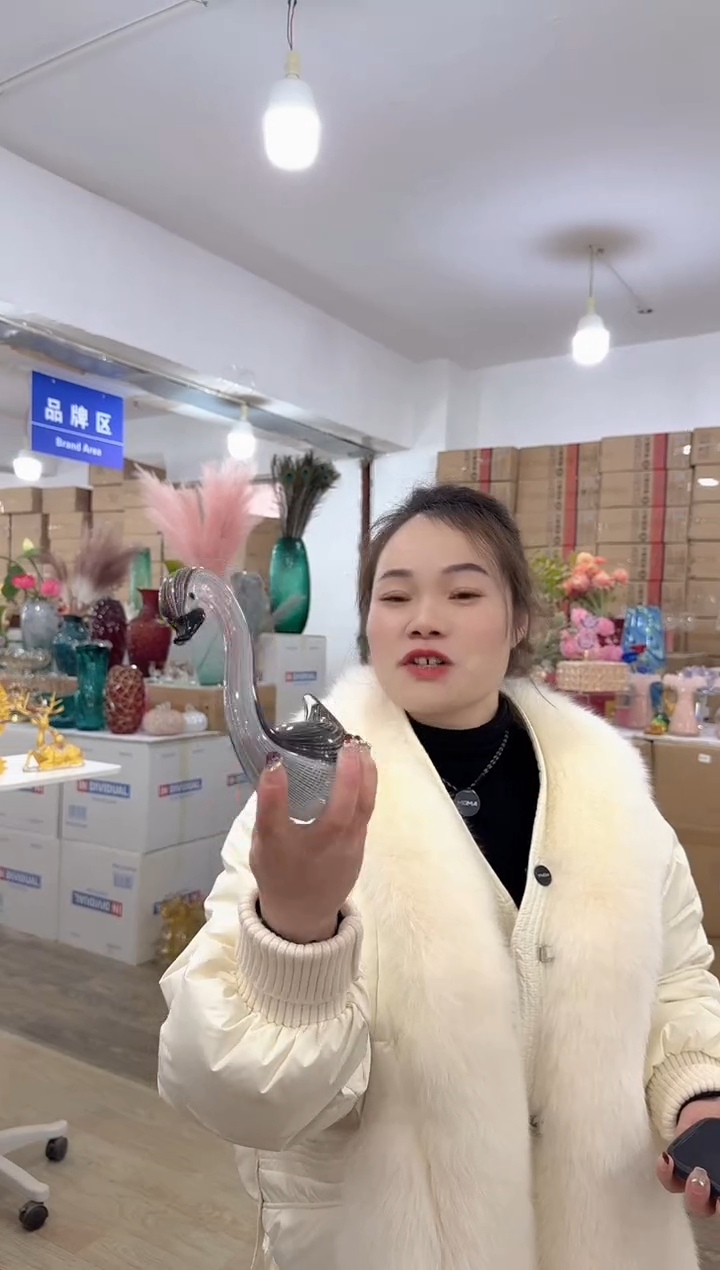 【闪购商品】无铅玻璃甄选花器-x-早47