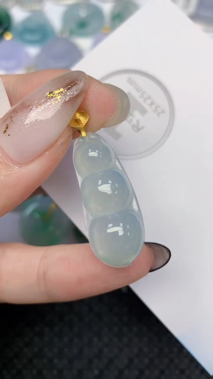 颈饰18K金镶嵌翡翠天然缅甸翡翠a货百元以上9元证书费自理