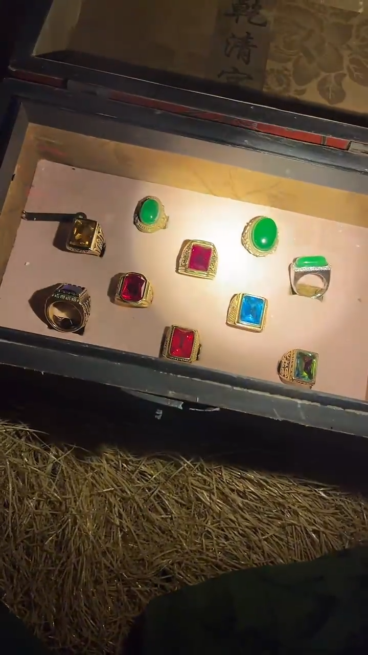 【闪购商品】【闪购商品】戒指一个