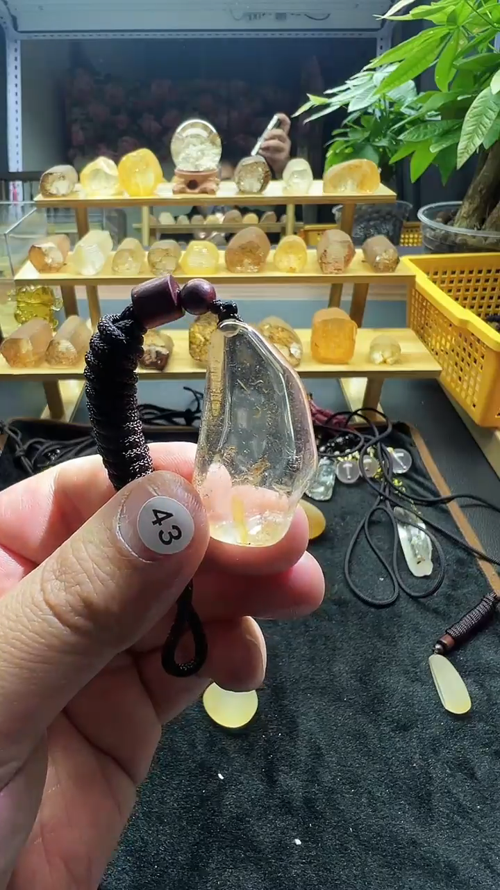 未镶嵌珠宝半成品水晶43