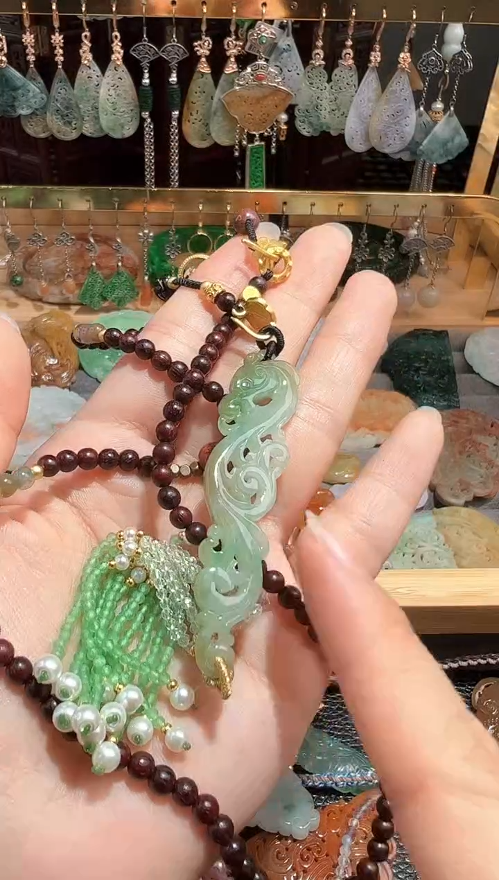 【闪购商品】定制翡翠未镶嵌翡翠