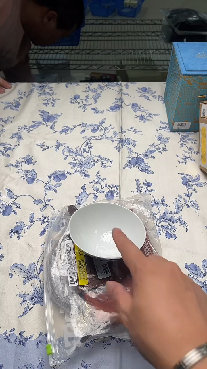 瓷片如图所示如图所示