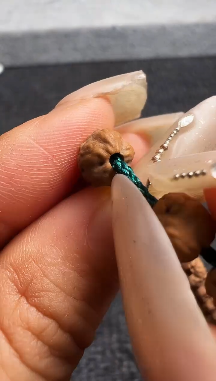 金刚菩提手串原装佛手7-9mm左右礼盒皮袋