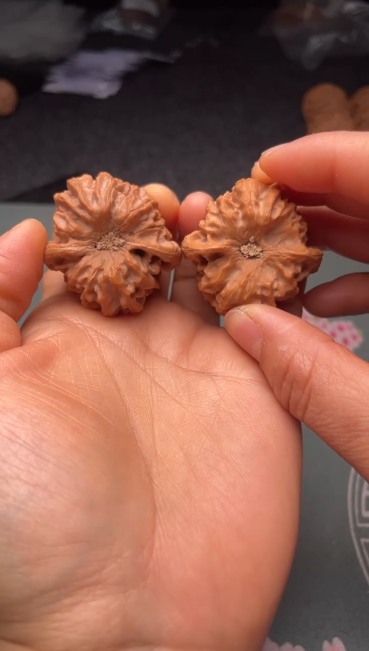 把件文玩核桃w95  龙门涧 39尺