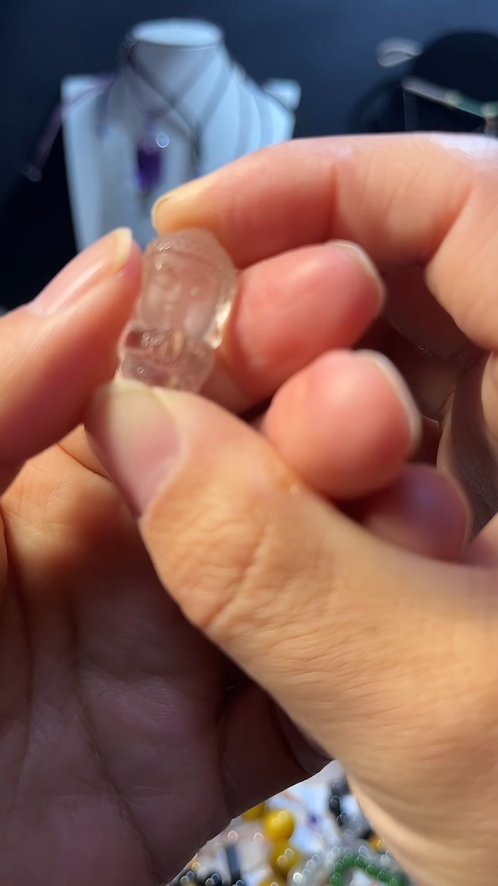 水晶摆件未镶嵌天然AA水晶宝宝佛摆件
