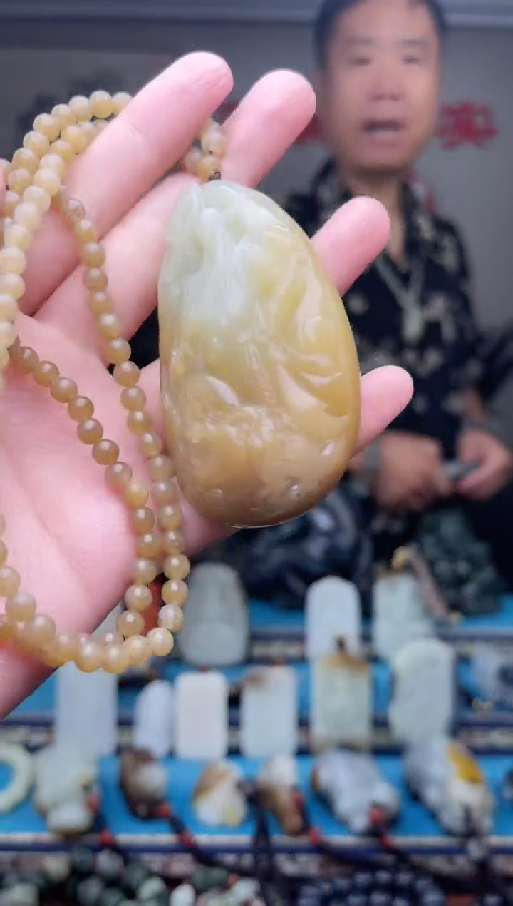 和田玉未镶嵌挂件1