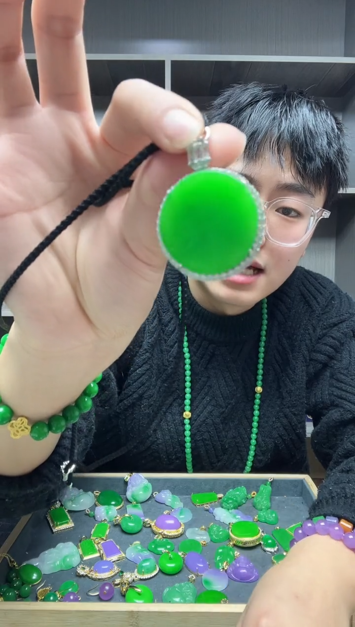 【闪购商品】翡翠吊坠(赠链)银S925镶嵌吊坠