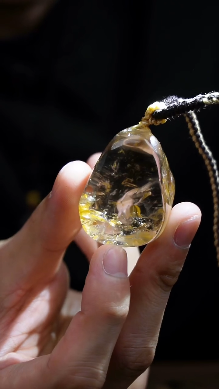 吊坠(赠链)未镶嵌水晶水晶