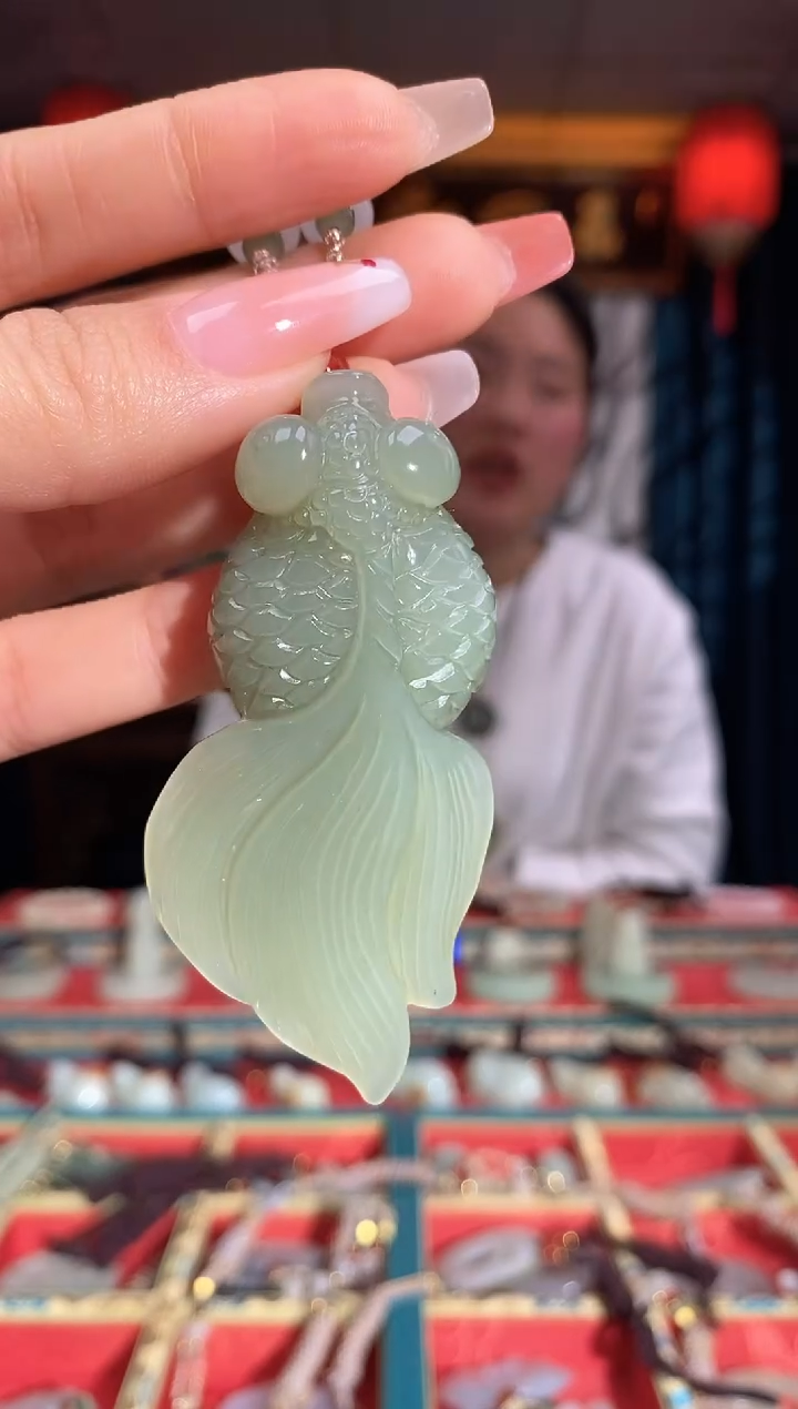 【闪购商品】和田玉颈饰未镶嵌锦鲤