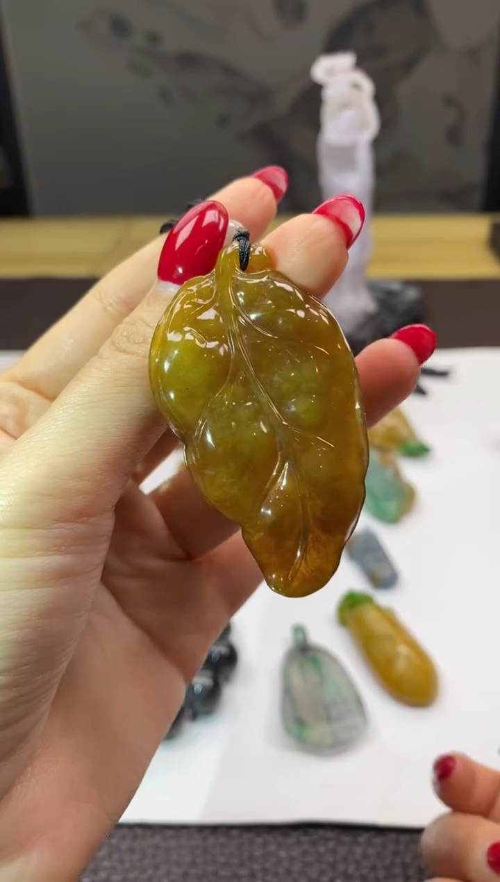 未镶嵌挂件翡翠叶子