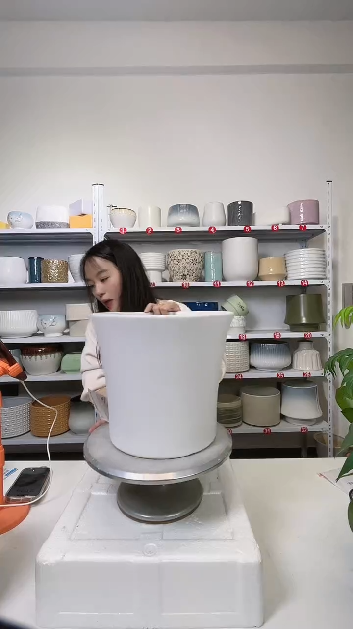 【闪购商品】陶瓷纯白小蛮腰大号30*26