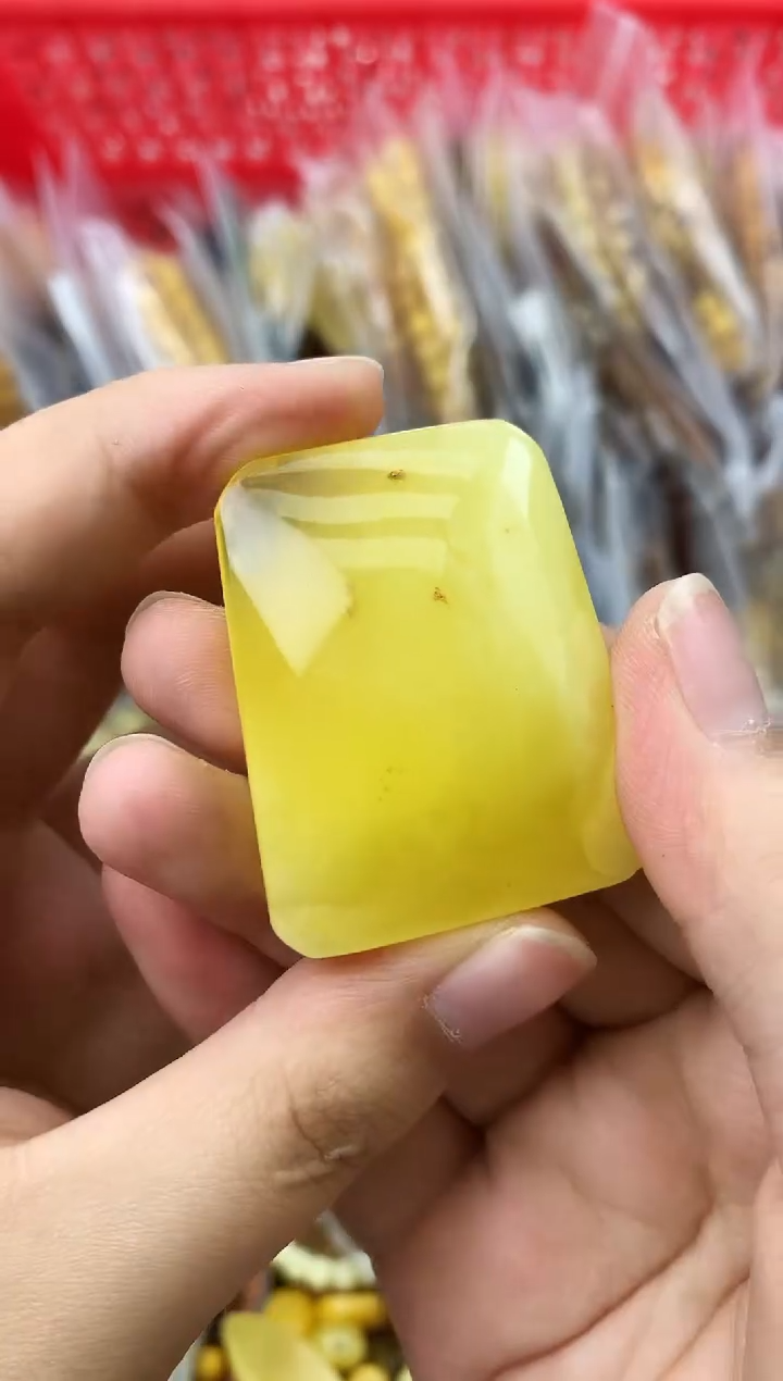 【闪购商品】未镶嵌琥珀珠宝奇石230