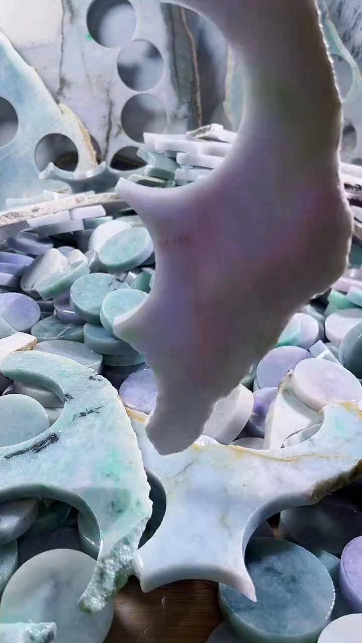 翡翠裸石缅甸翡翠A货晴5540