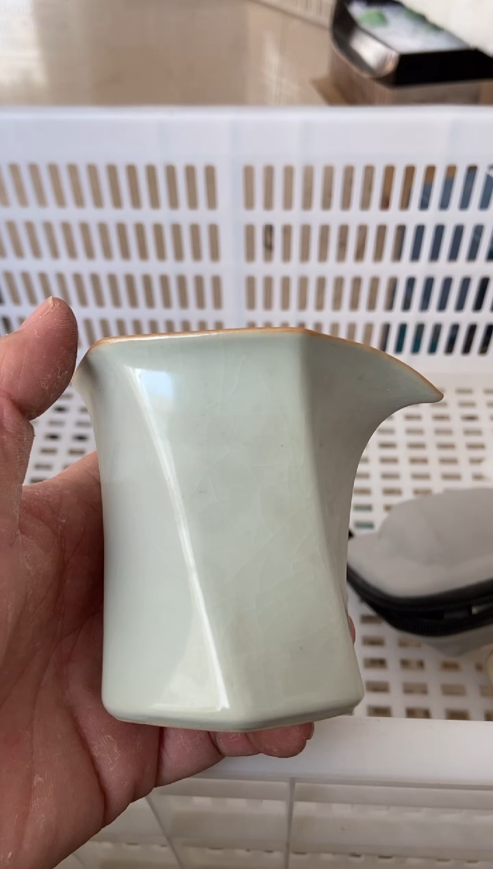 杯无运费险有瑕疵的摄影的产品有使用过的痕迹有点脏介意勿拍