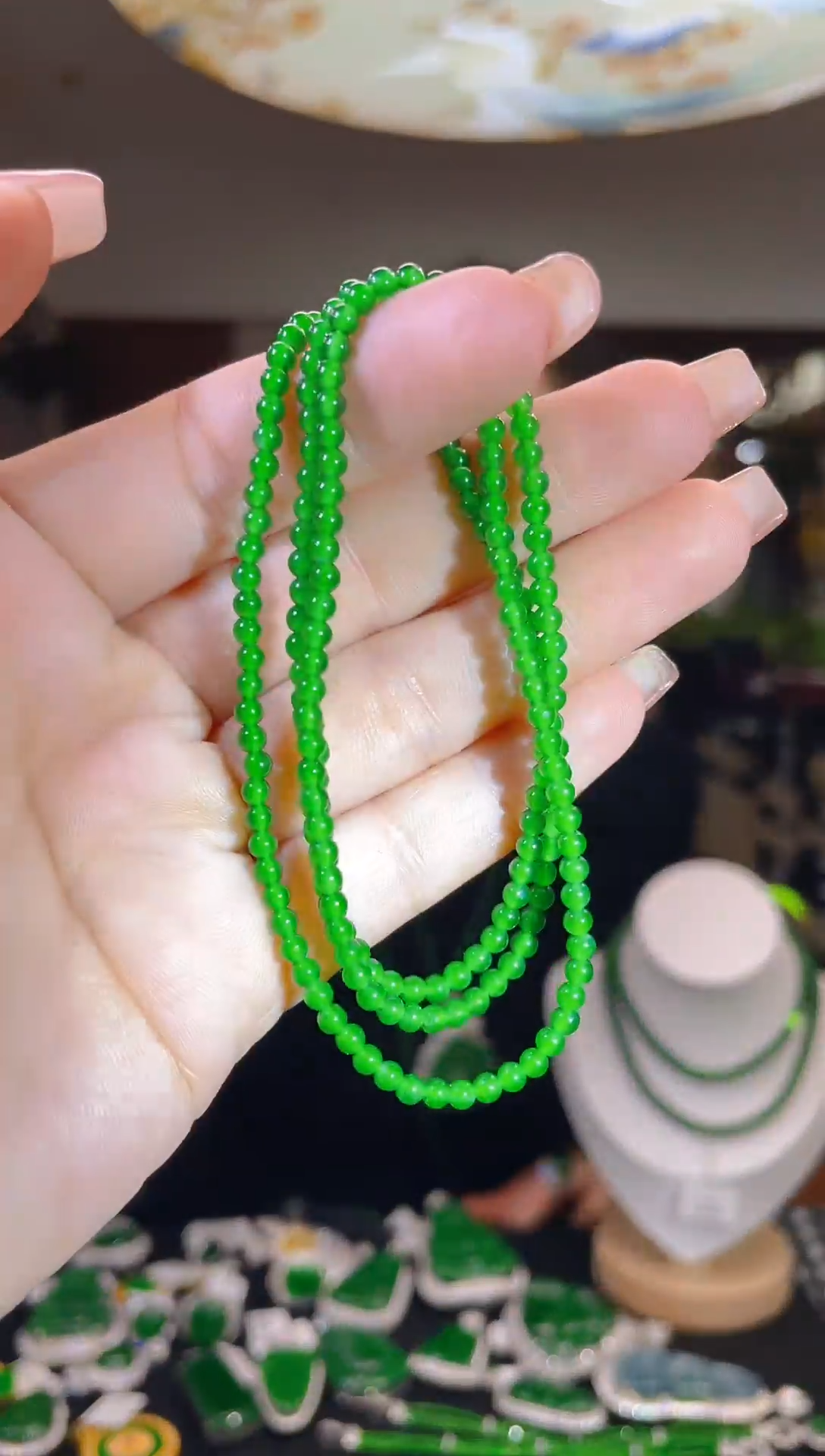 【闪购商品】翡翠吊坠(不含链)未镶嵌多样性发其一