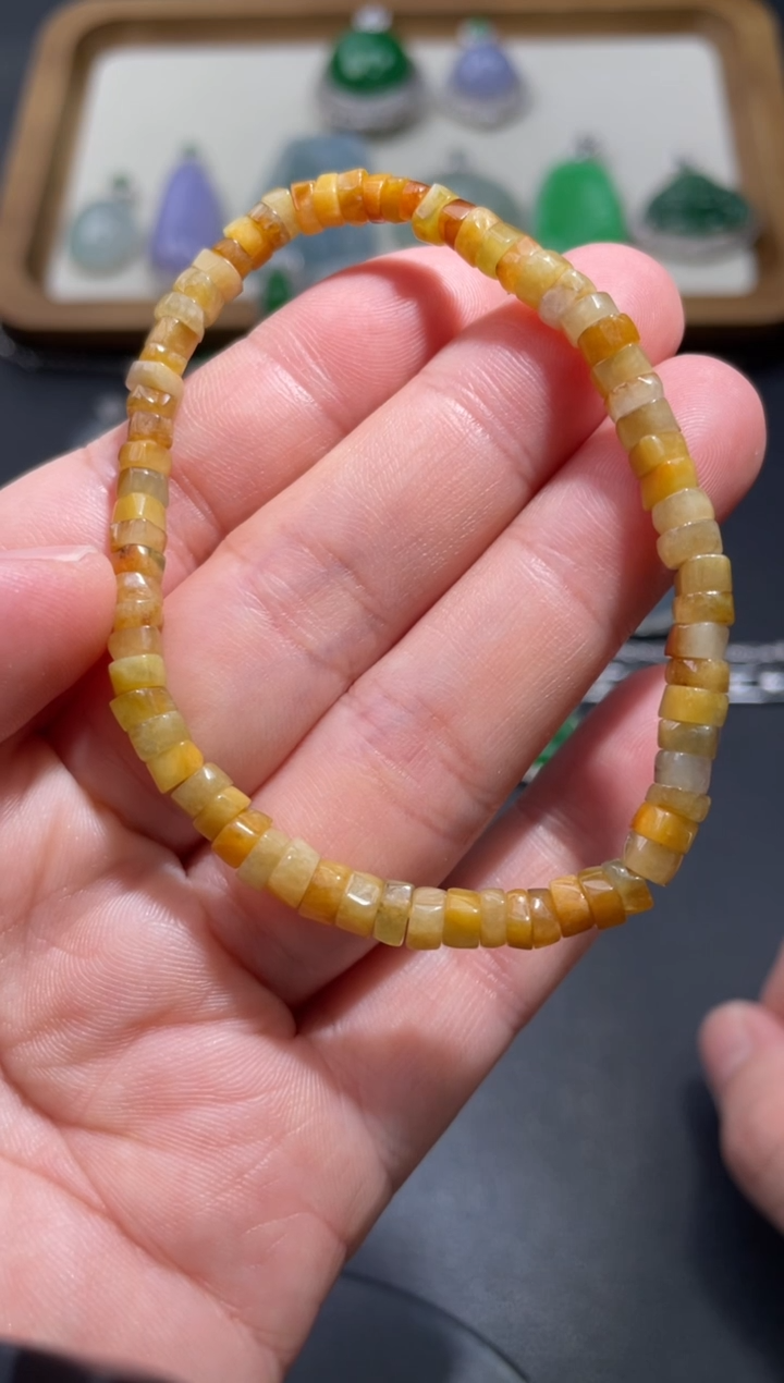 【闪购商品】翡翠手链未镶嵌24.........