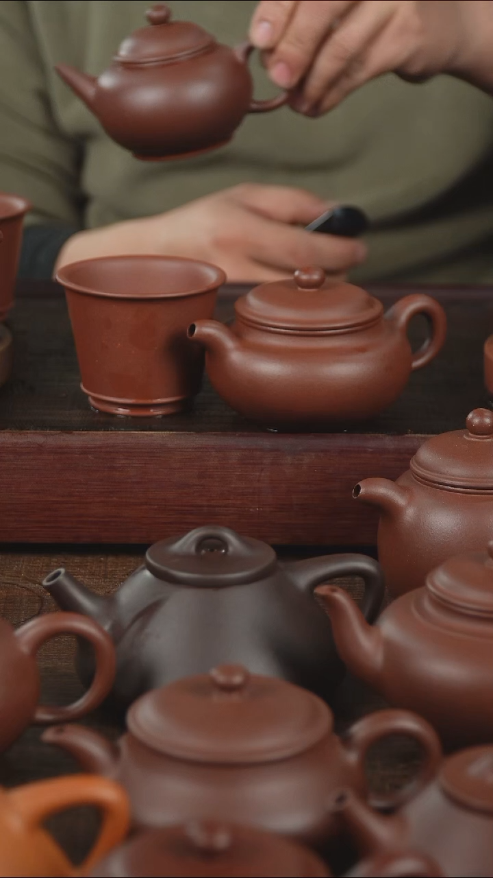 茶壶紫砂阿*200cc底槽清仿古加4个主人杯