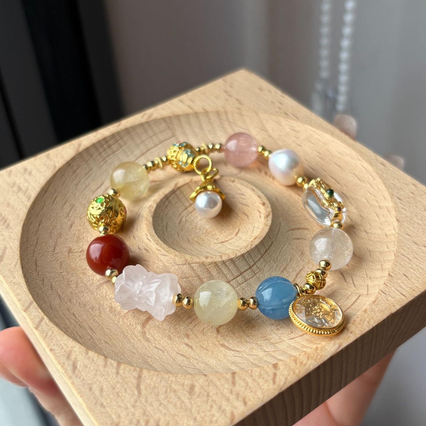 普陀山 并蒂莲多宝水晶手串-010