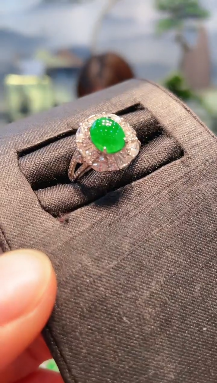 【闪购商品】翡翠戒指银S925镶嵌A4天然A货翡翠