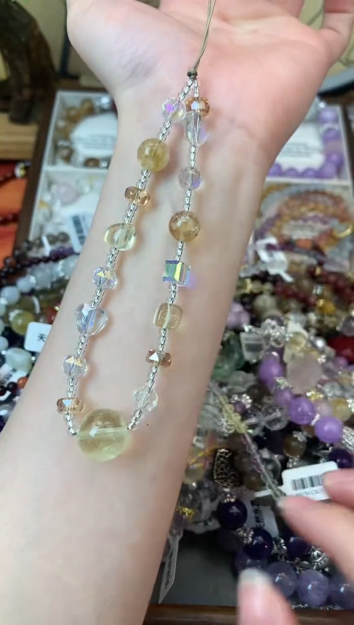 【闪购商品】黄晶吊坠(赠链)未镶嵌454手串