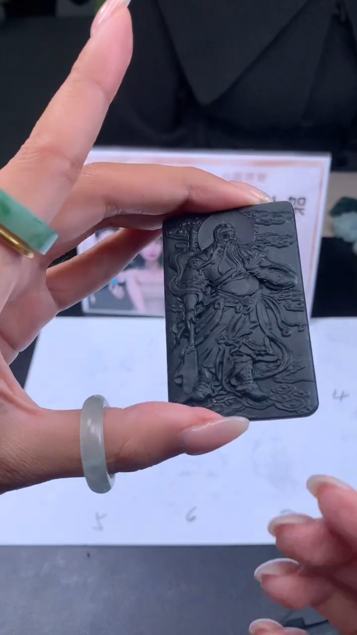 【闪购商品】定制翡翠未镶嵌不退不换CMH1件-A