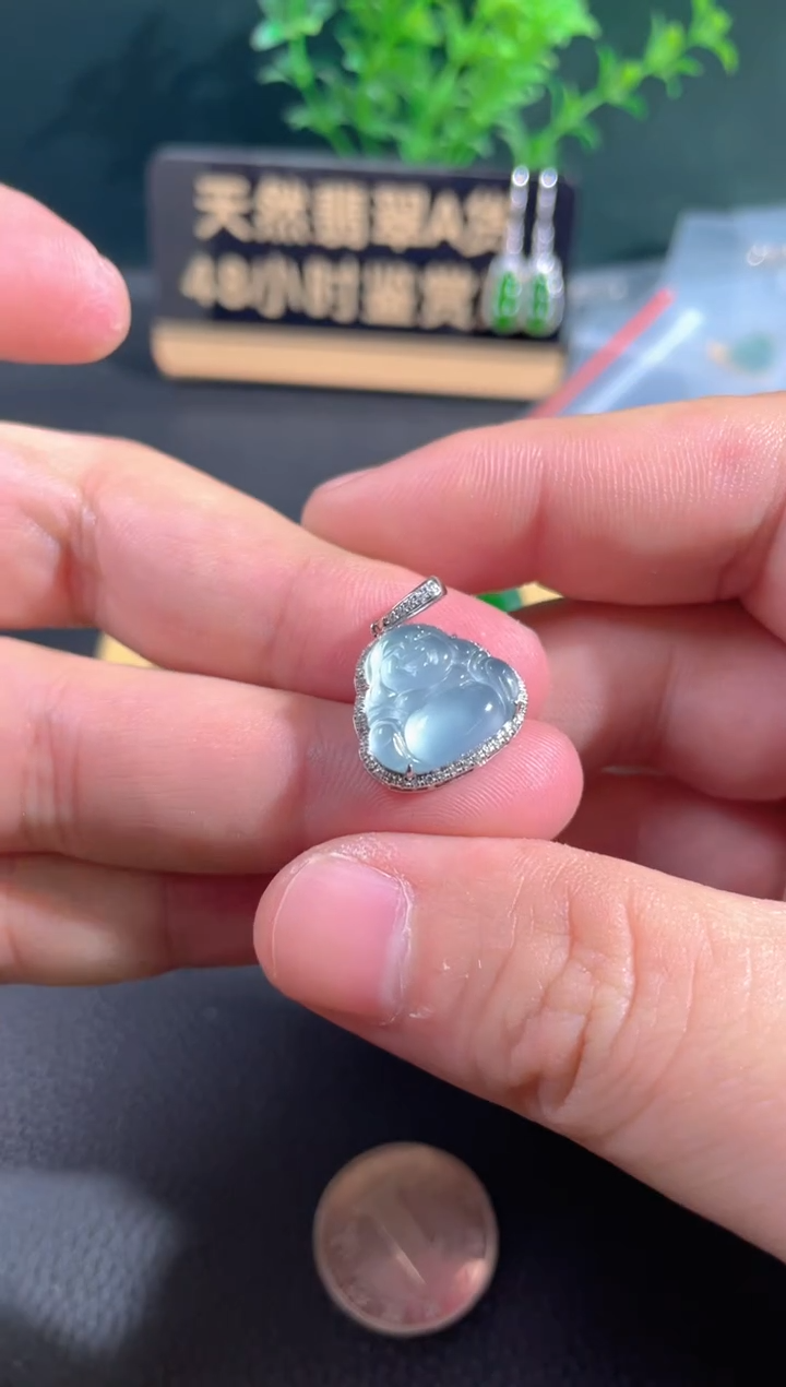 【闪购商品】翡翠颈饰18K金镶嵌翡翠