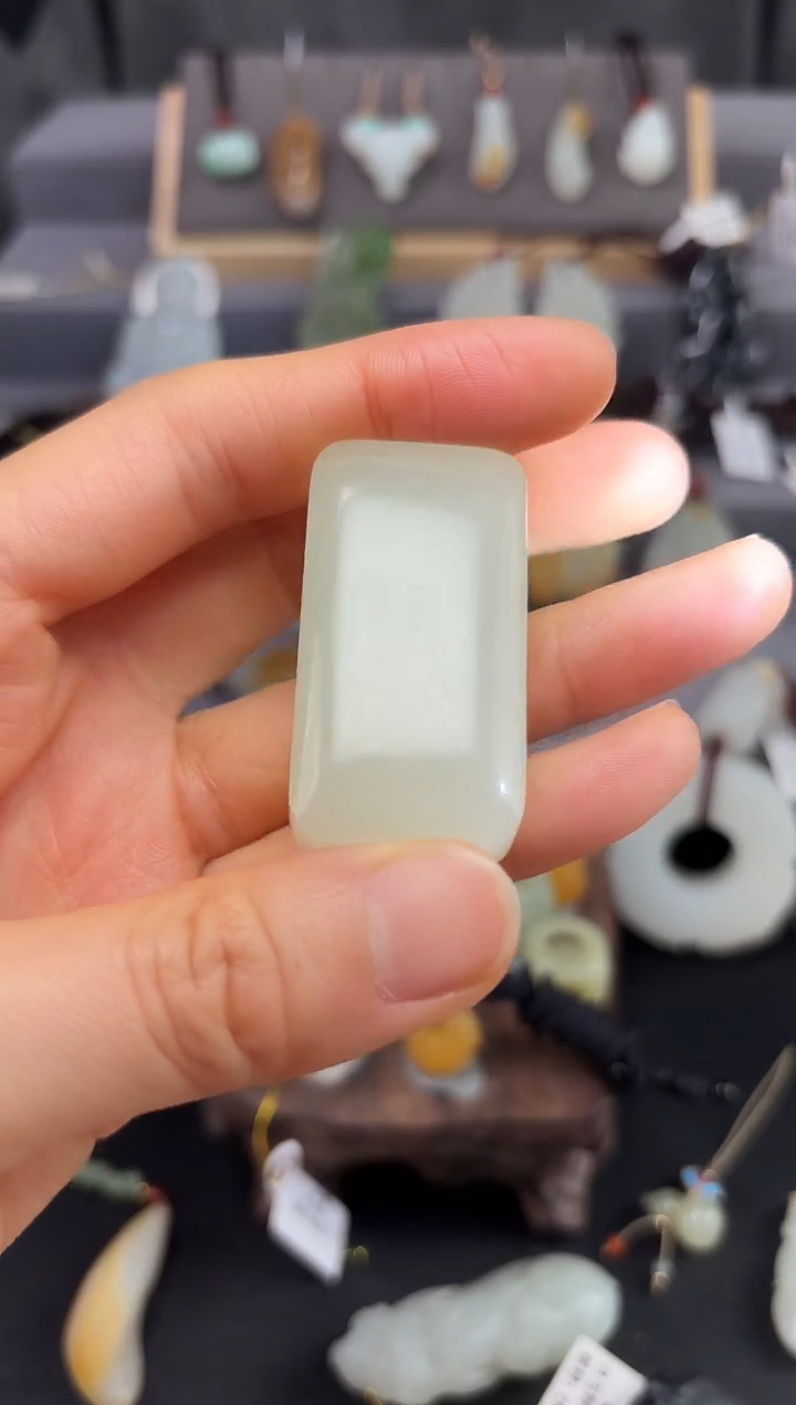 【闪购商品】和田玉颈饰未镶嵌和田玉方牌