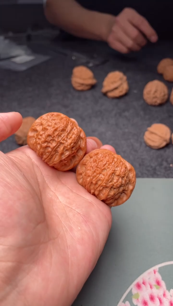 把件文玩核桃a256 血麒麟 41尺