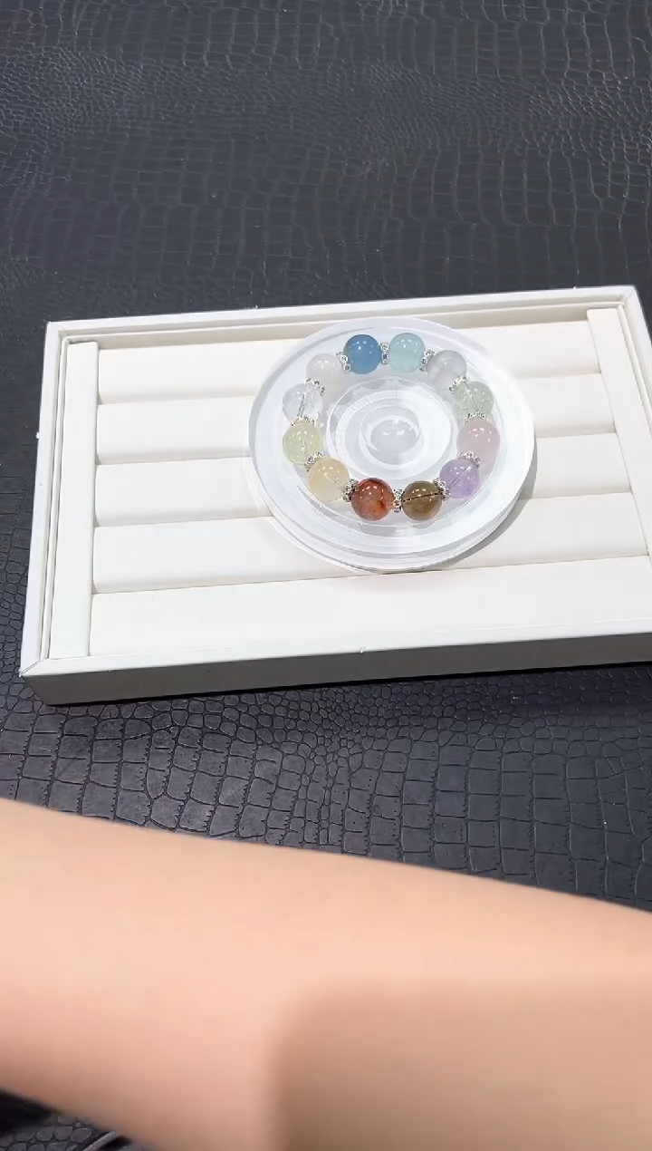 无非金属67q多样性发其一【1条】默认微瑕