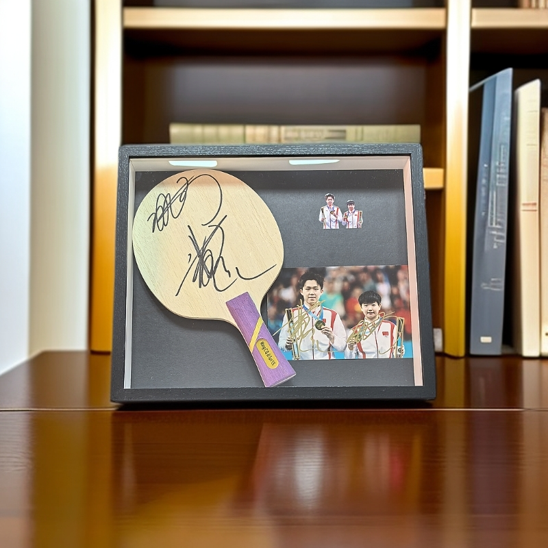  （签名版）体坛高品质球拍套装