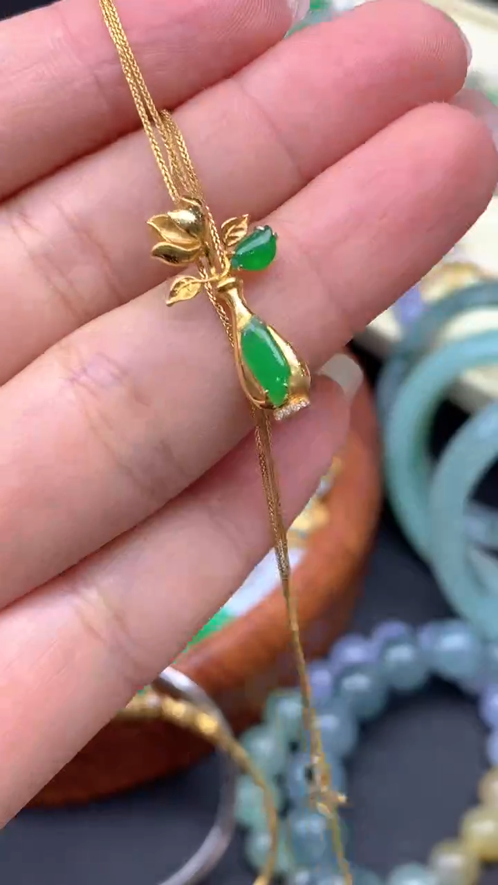 【闪购商品】翡翠颈饰18K金镶嵌9-天然翡翠