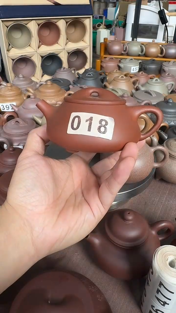 茶壶紫砂陈*厅018满瓢红清水180cc