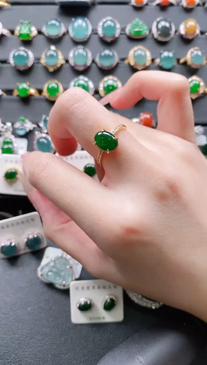 【闪购商品】翡翠戒指银S925镶嵌11111111