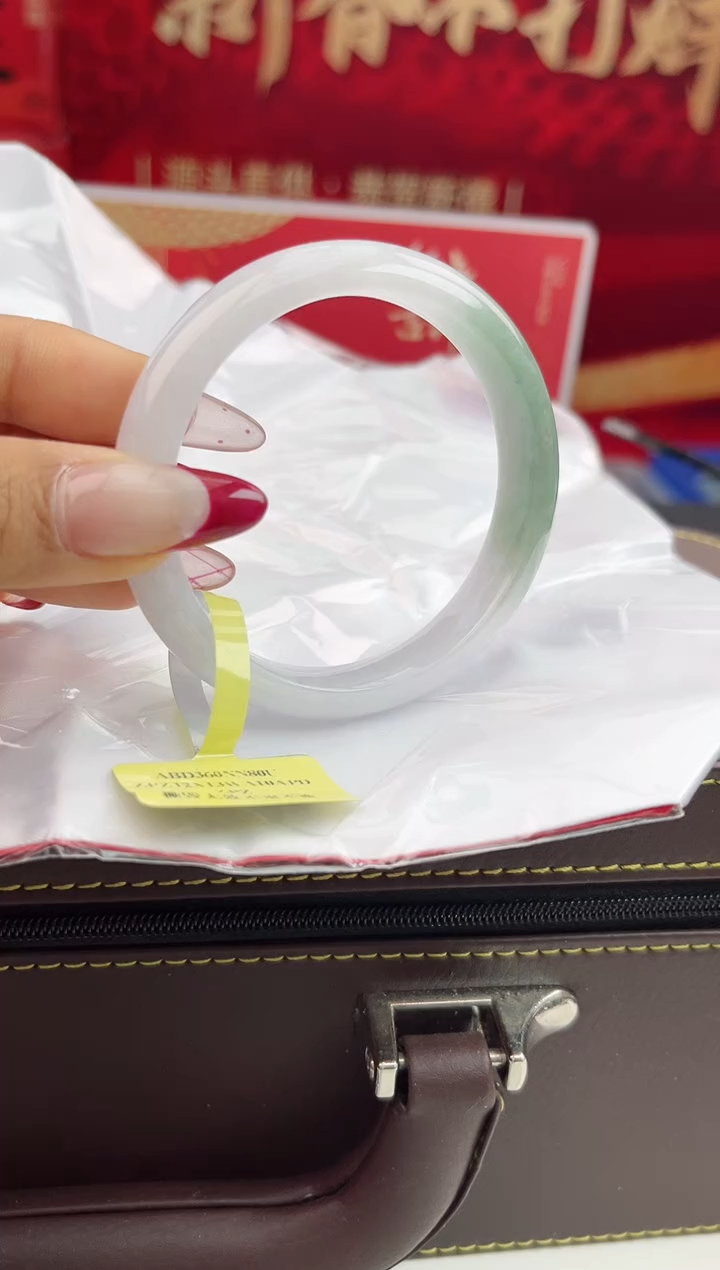 【闪购商品】翡翠手镯未镶嵌翡翠手镯11