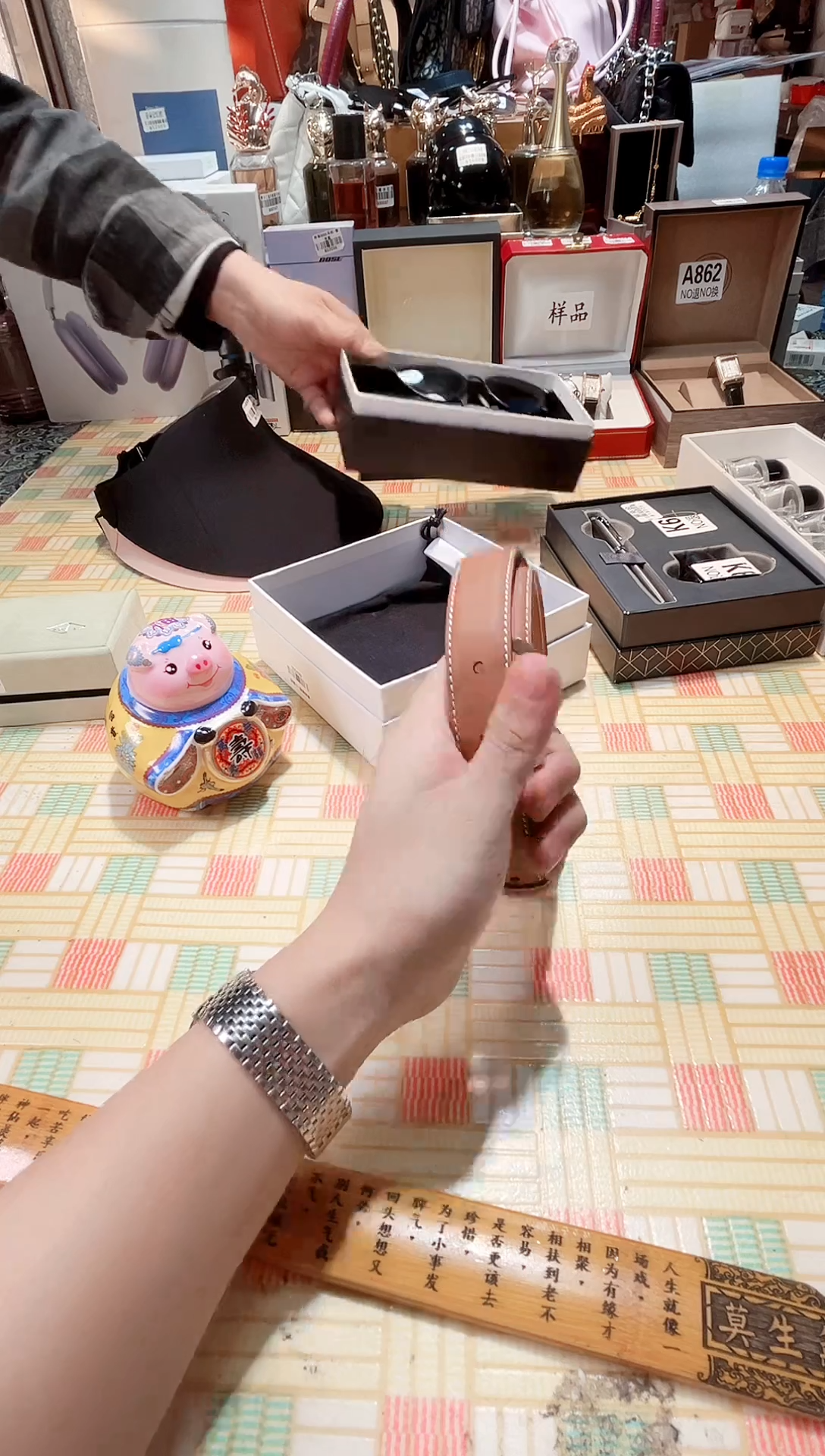 瓷片瓷器 库房到期 全部地板价@@1