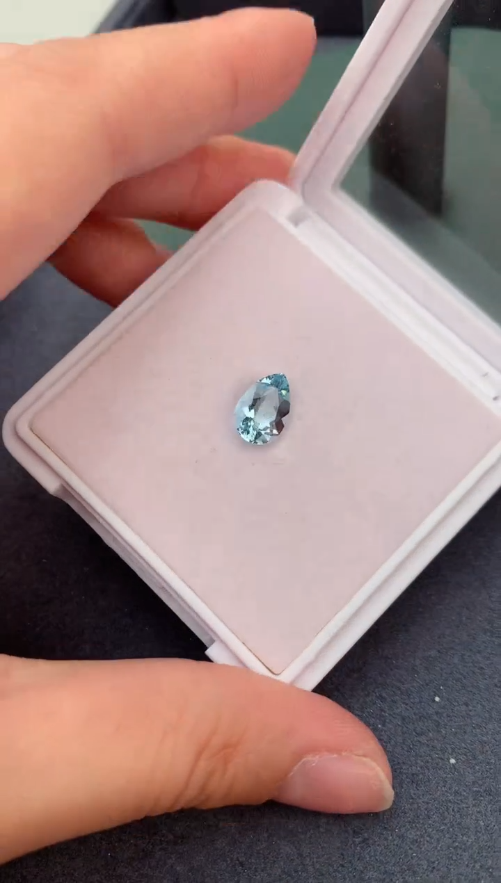 【闪购商品】海蓝宝石裸石未镶嵌1.8ct海蓝宝