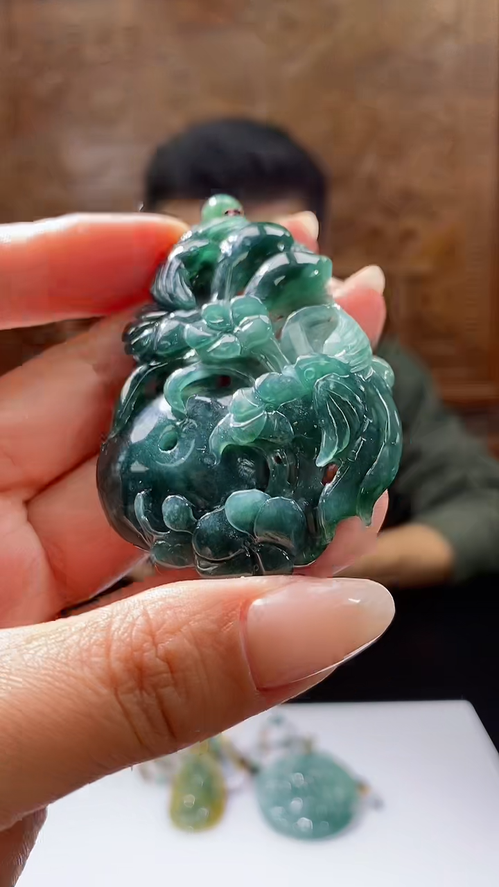 【闪购商品】翡翠颈饰未镶嵌翡翠挂件