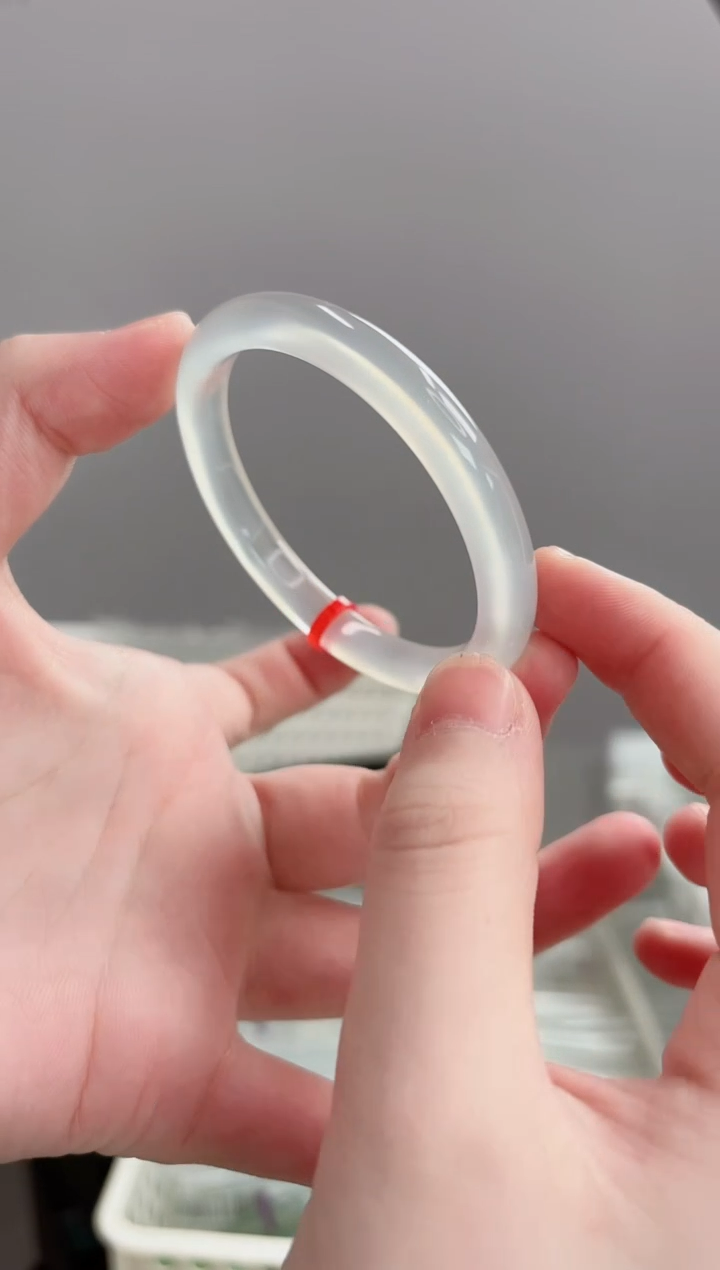 手镯玛瑙/玉髓未镶嵌52-53圈窄条