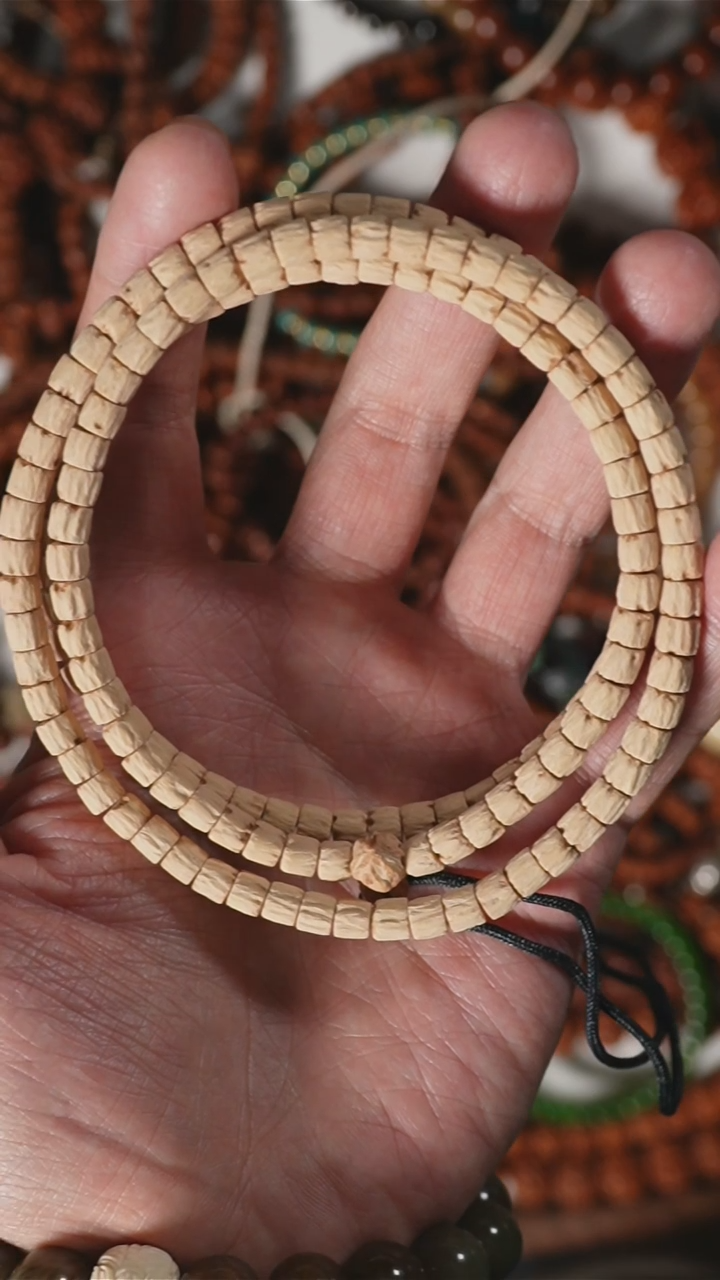 【闪购商品】金刚菩提吊坠B02蜂窝大金刚17+