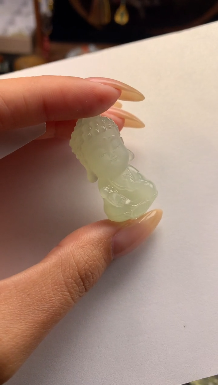 颈饰未镶嵌和田玉糊***世药师佛宝宝佛微瑕