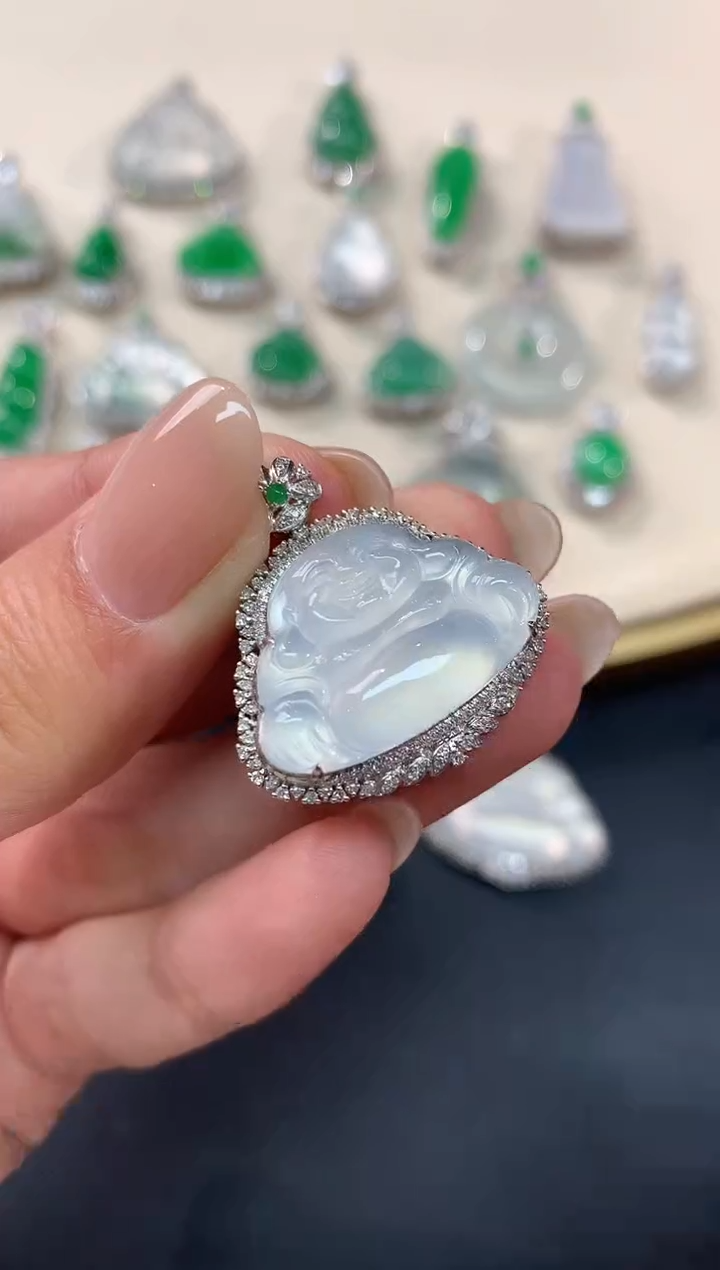 【闪购商品】翡翠吊坠(不含链)18K金镶嵌A540|13800