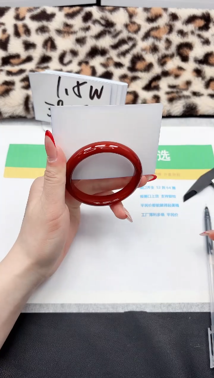 【闪购商品】石英质玉手镯未镶嵌357-56