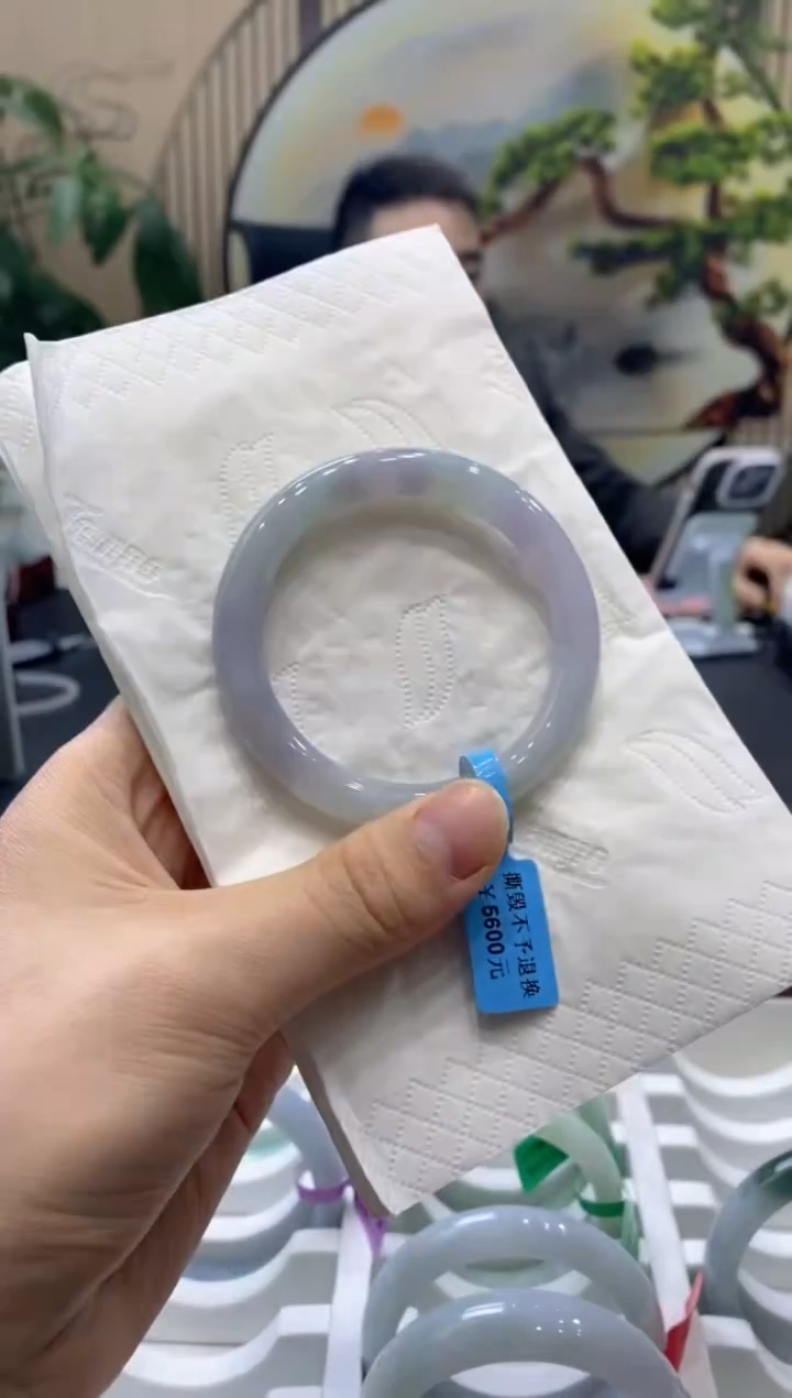 【闪购商品】翡翠手镯未镶嵌0000015602