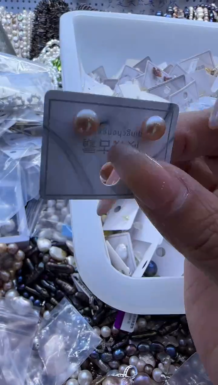 【闪购商品】淡水珍珠耳钉银S925镶嵌223