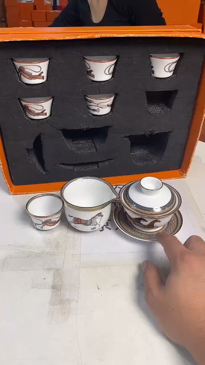 杯鸿辉家品牌瓷器，京东包邮！