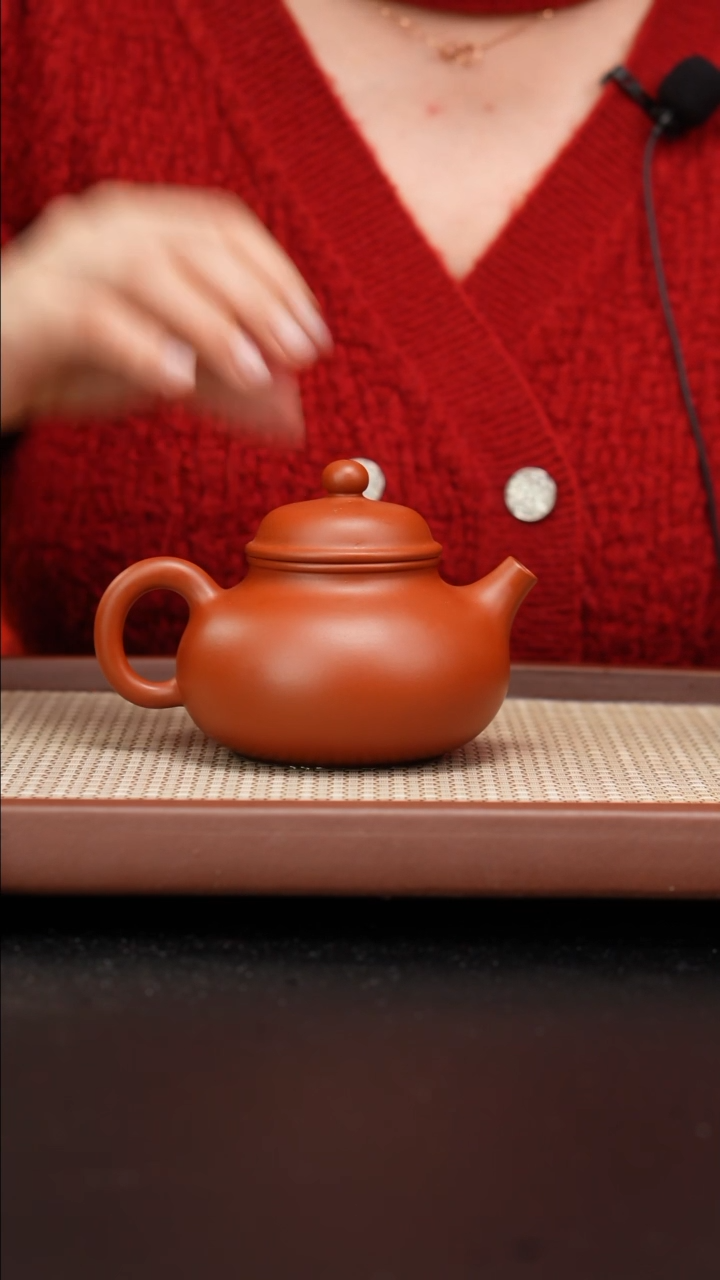 【闪购商品】紫砂茶壶赵庄朱泥容天270