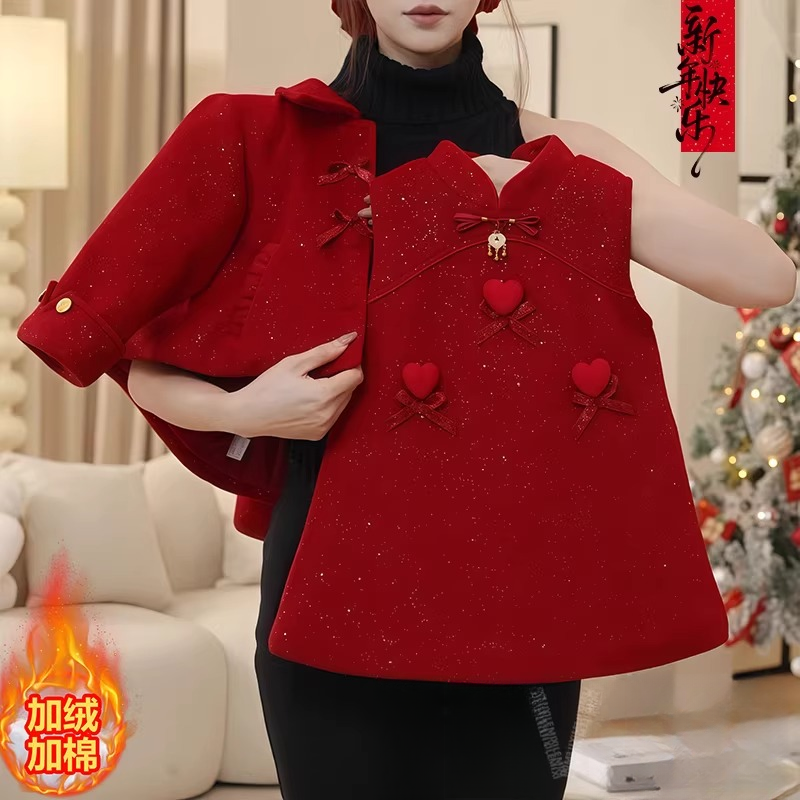 女童国风红色爱心加绒套装2026新款冬装中式加厚外套旗袍裙本命年